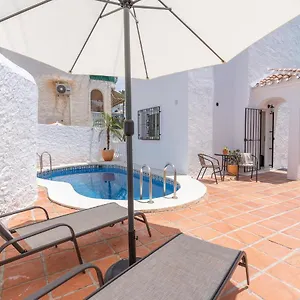 Lovely House With Private Pool In Burriana! Holiday home